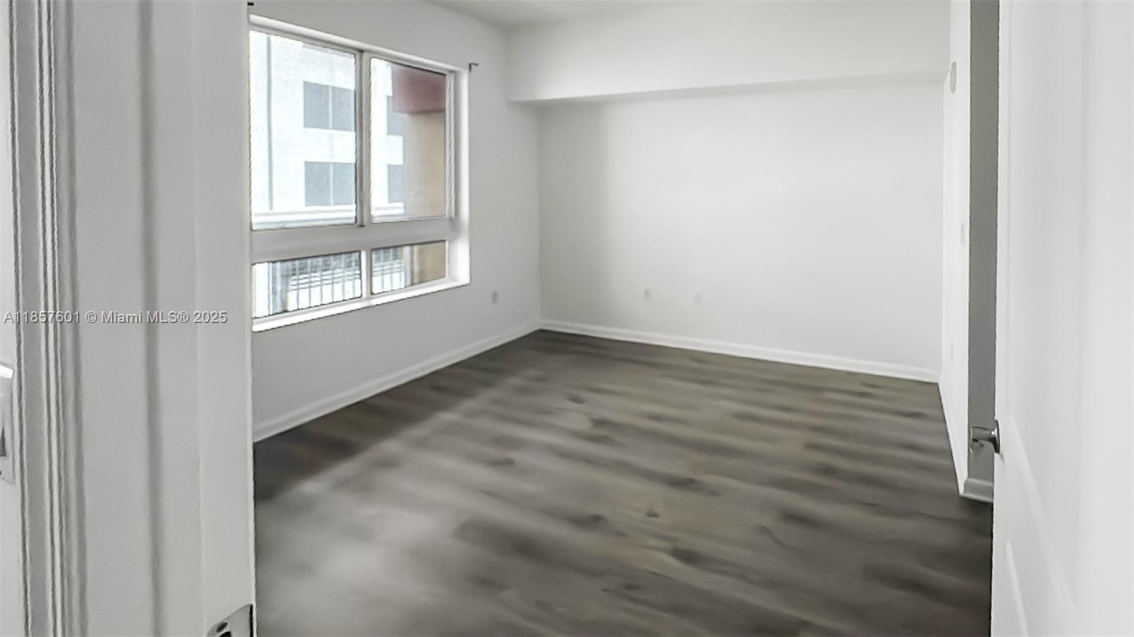 TOSCANO CONDO - Residential