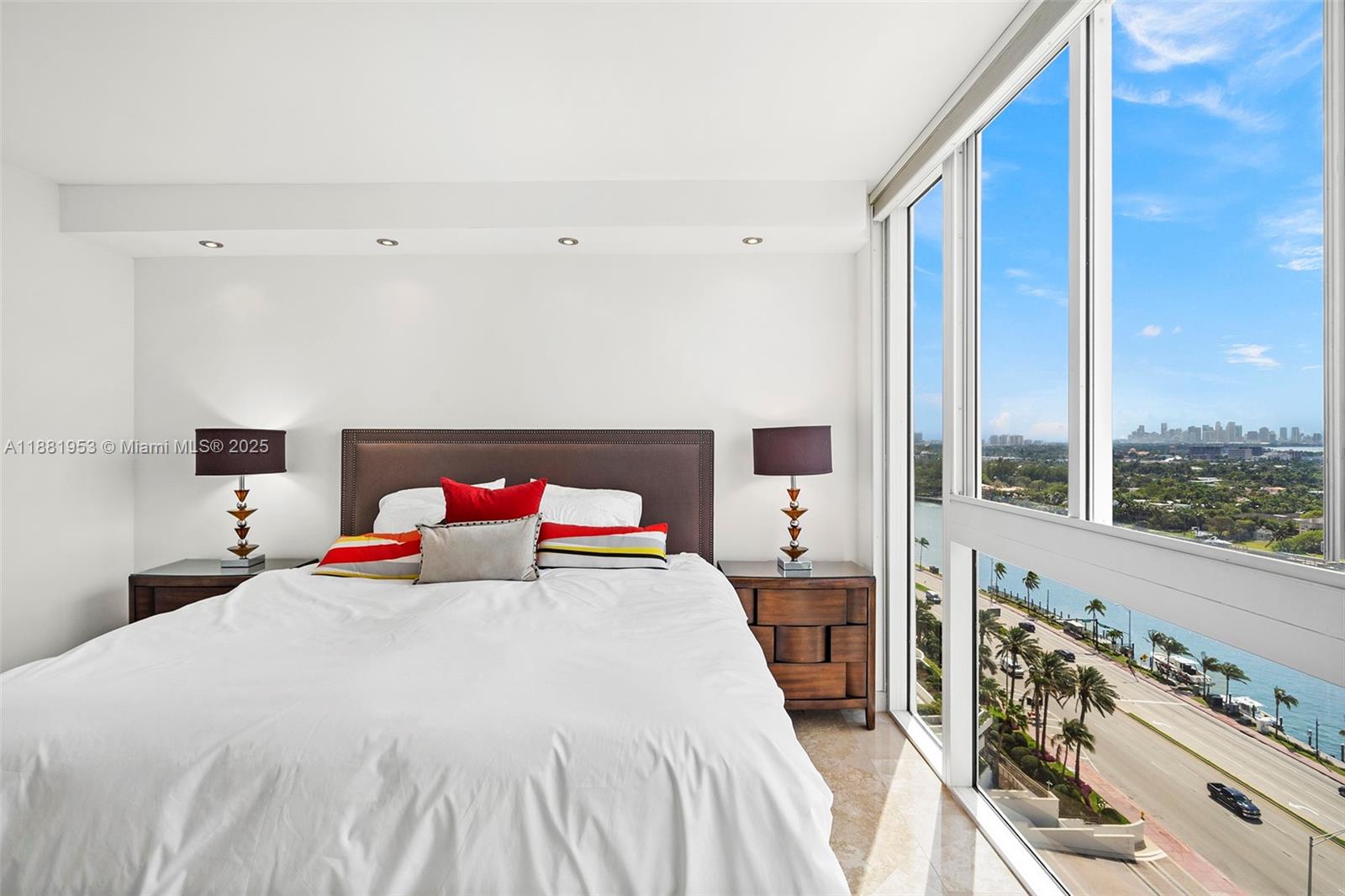 BLUE DIAMOND CONDO - Residential Lease