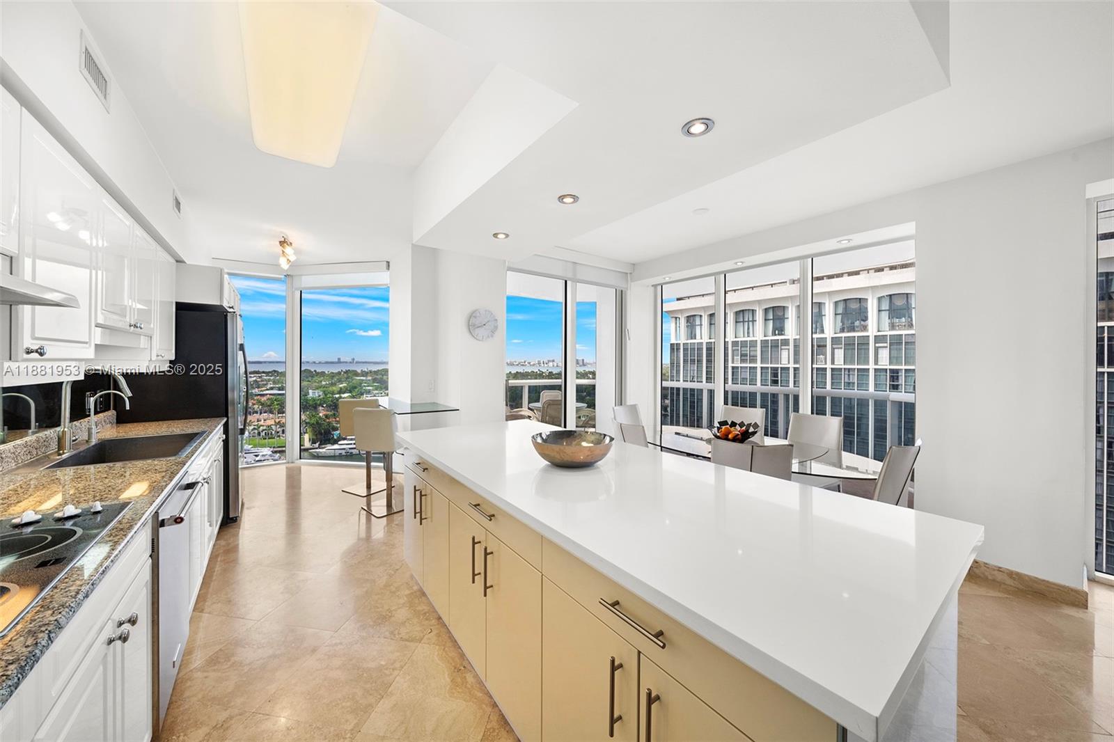 BLUE DIAMOND CONDO - Residential Lease