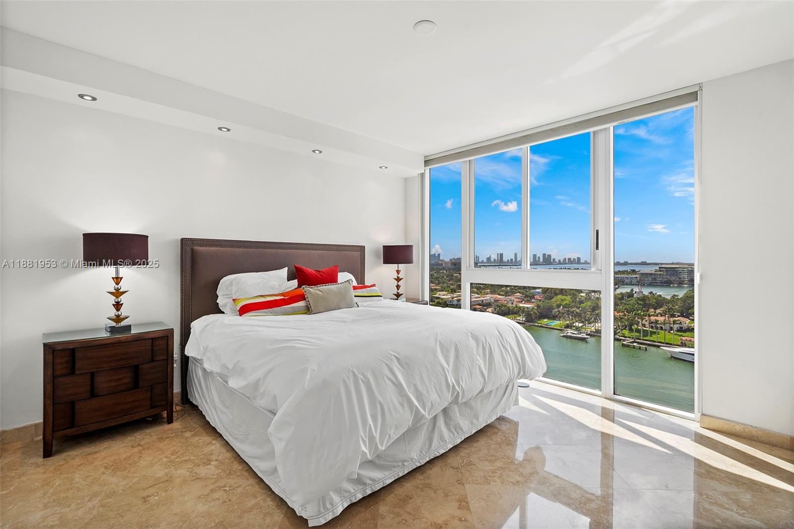 BLUE DIAMOND CONDO - Residential Lease