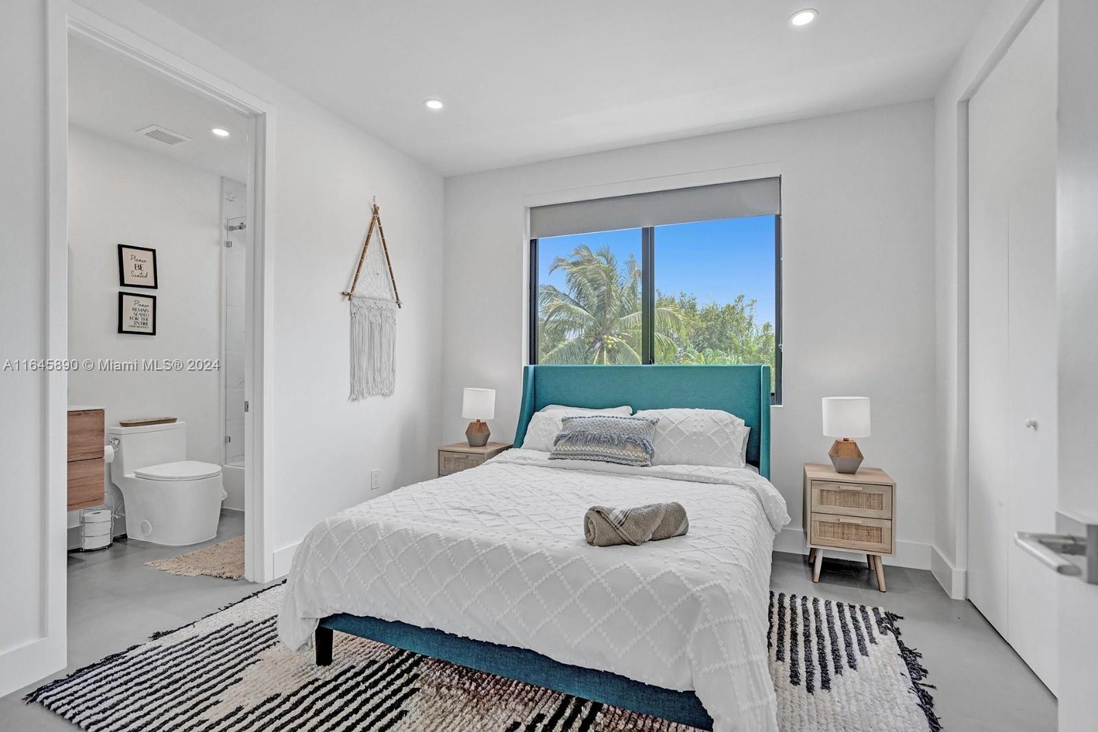 LAUDERDALE - Residential