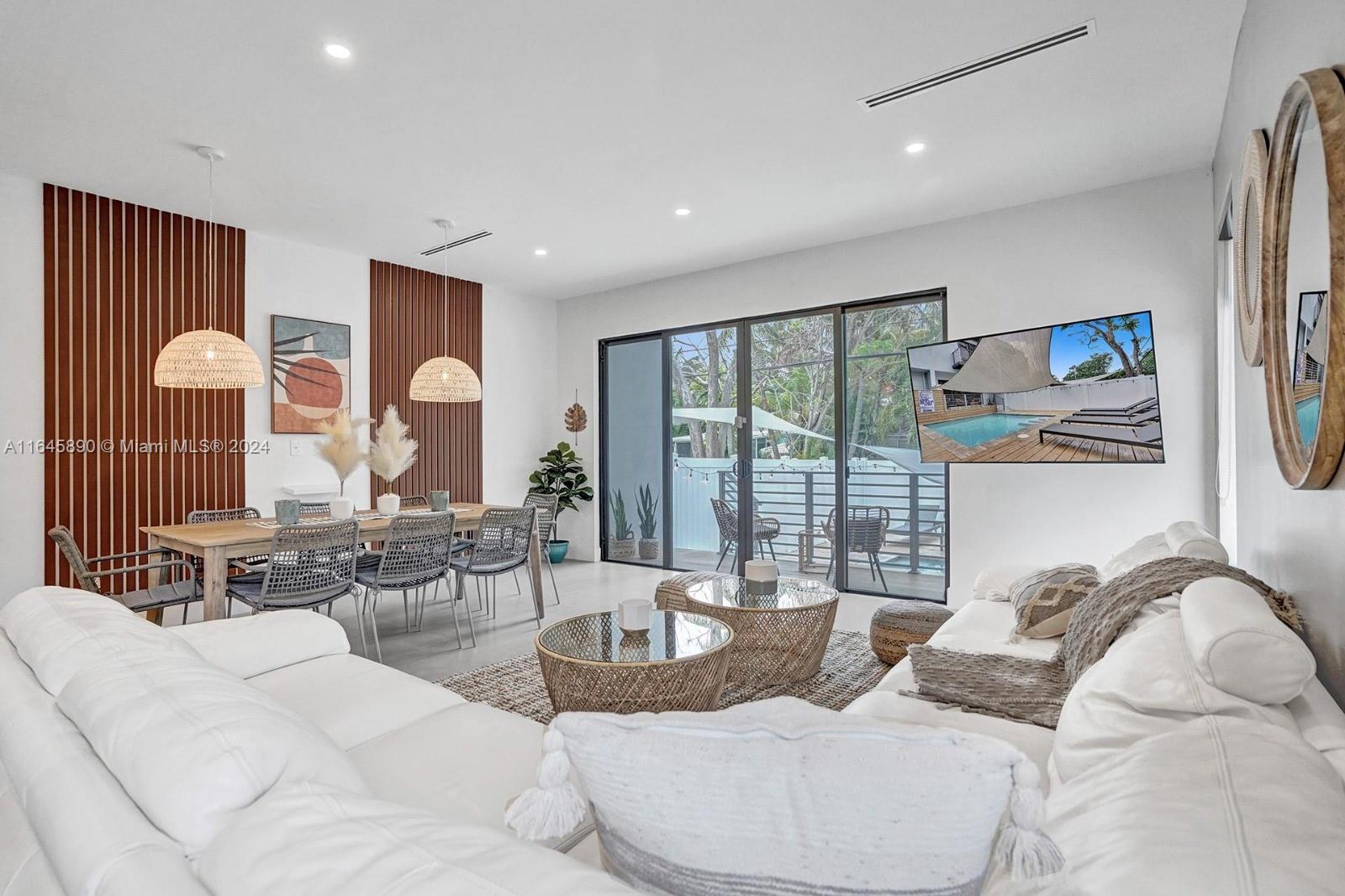 LAUDERDALE - Residential