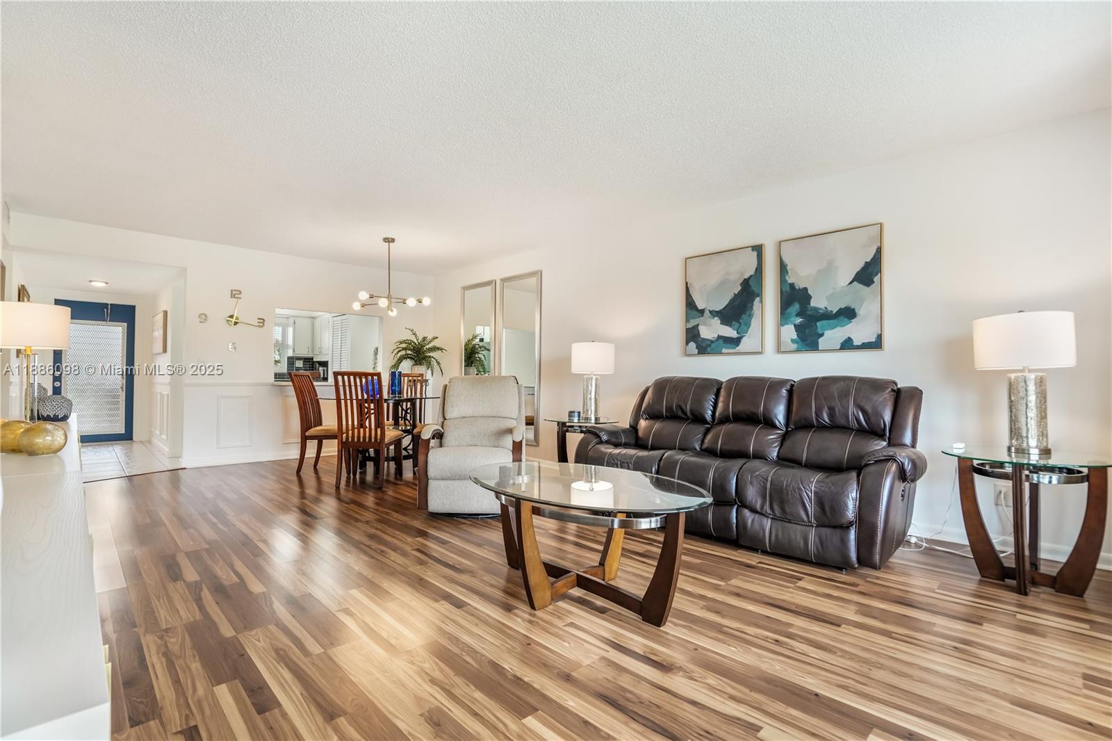 SUNRISE LAKES 147 CONDO - Residential