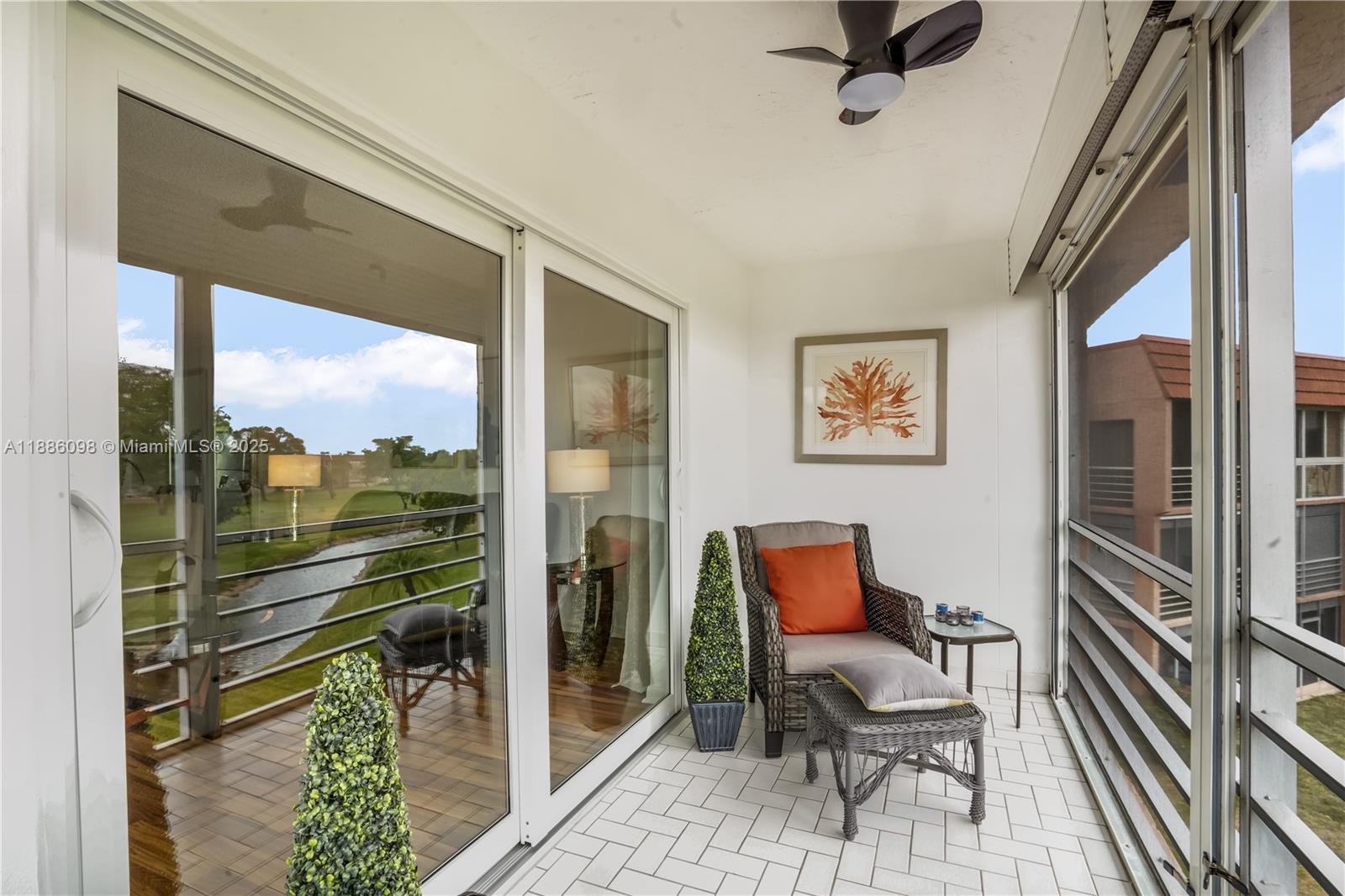 SUNRISE LAKES 147 CONDO - Residential