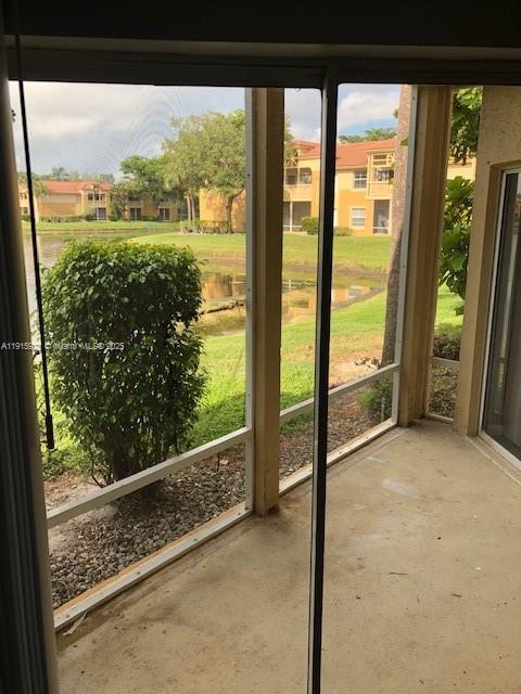 PALM LAKE CONDO - Residential Lease