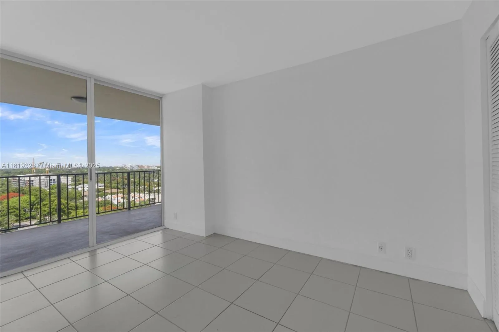 Miami, Florida 33129, United States, 2 Bedrooms Bedrooms, ,2 BathroomsBathrooms,Residential,Active,150331