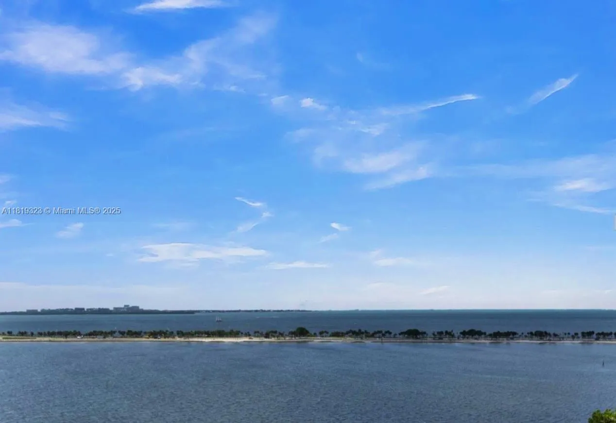 Miami, Florida 33129, United States, 2 Bedrooms Bedrooms, ,2 BathroomsBathrooms,Residential,Active,150331