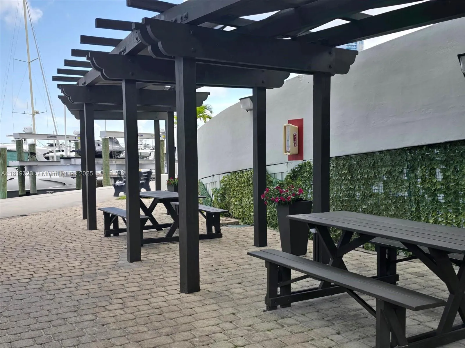 Miami, Florida 33129, United States, 2 Bedrooms Bedrooms, ,2 BathroomsBathrooms,Residential,Active,150331