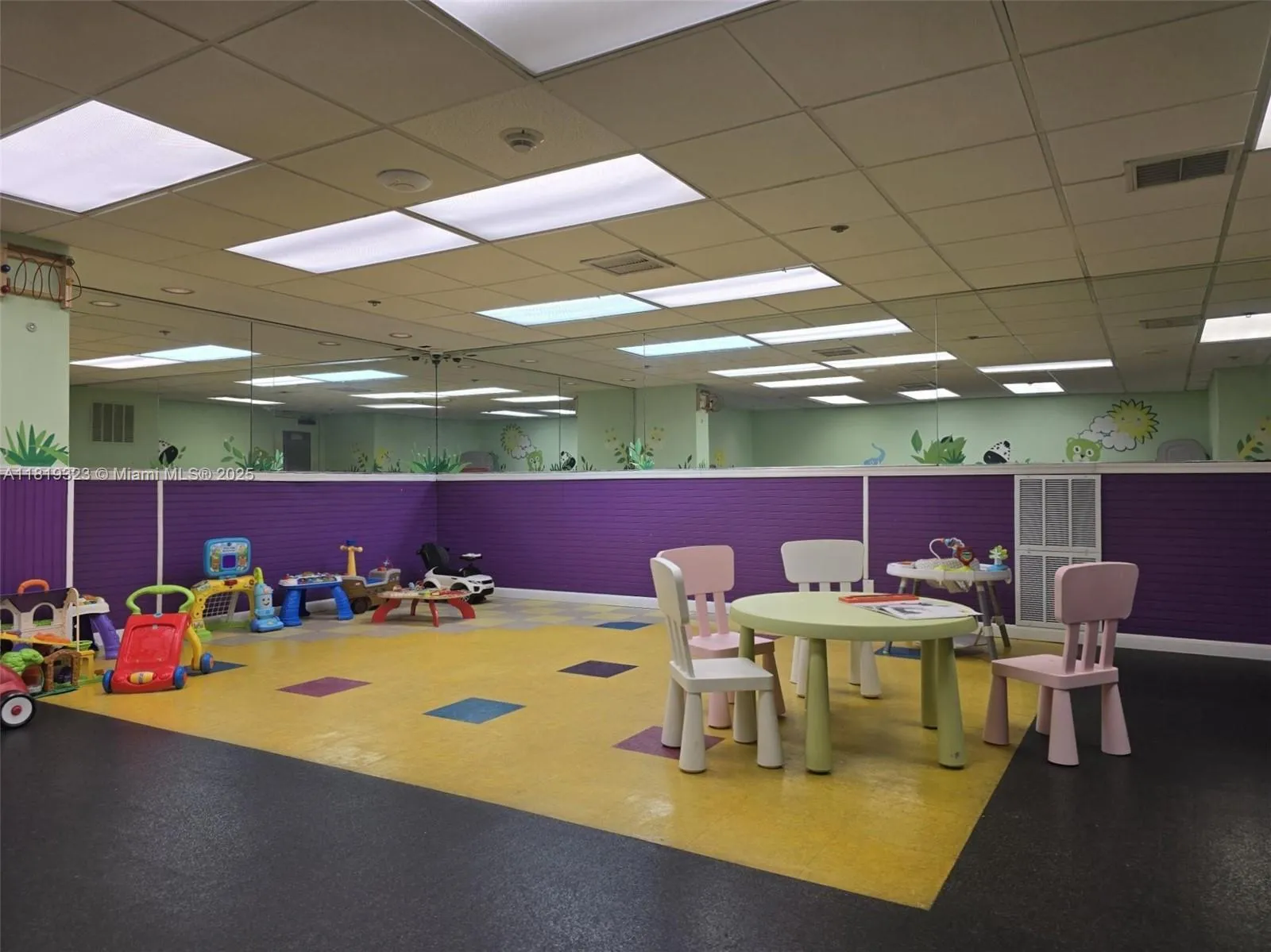 Miami, Florida 33129, United States, 2 Bedrooms Bedrooms, ,2 BathroomsBathrooms,Residential,Active,150331