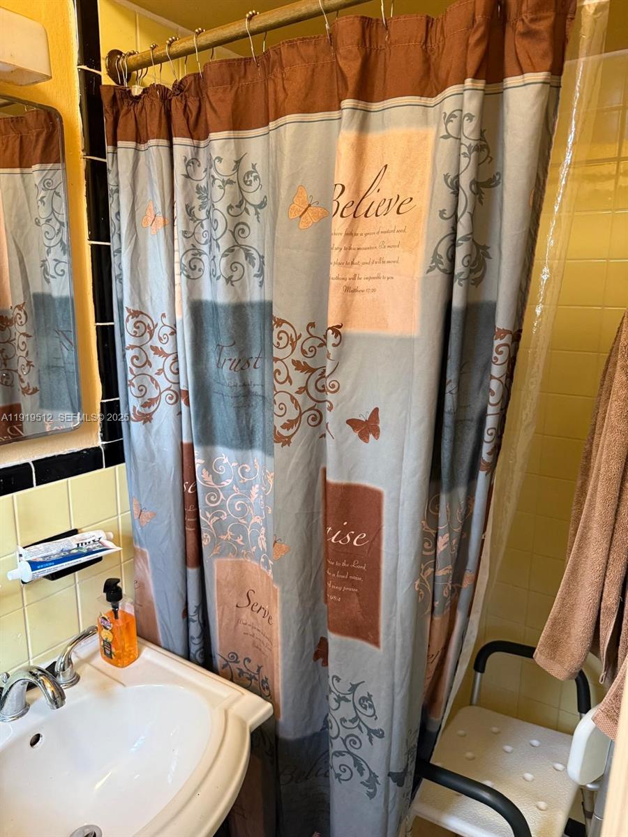 WOODLAND ADDN - Residential Income