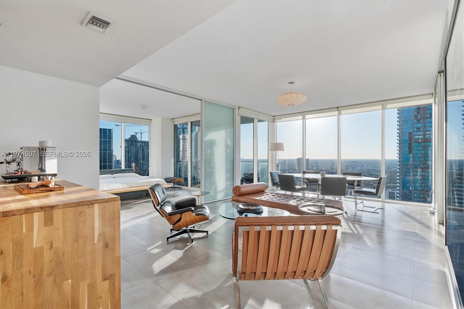 TEN MUSEUM PK RESIDENTIAL - Residential