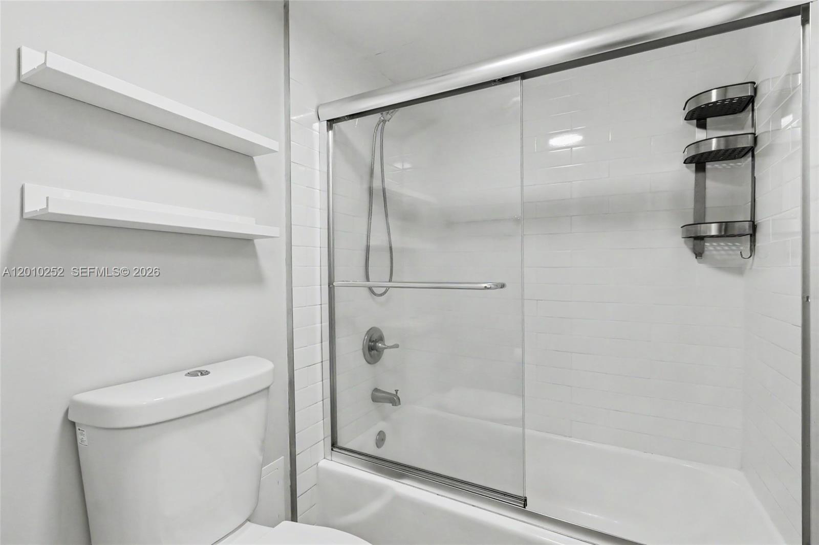 ARLEN HOUSE WEST CONDO - Residential