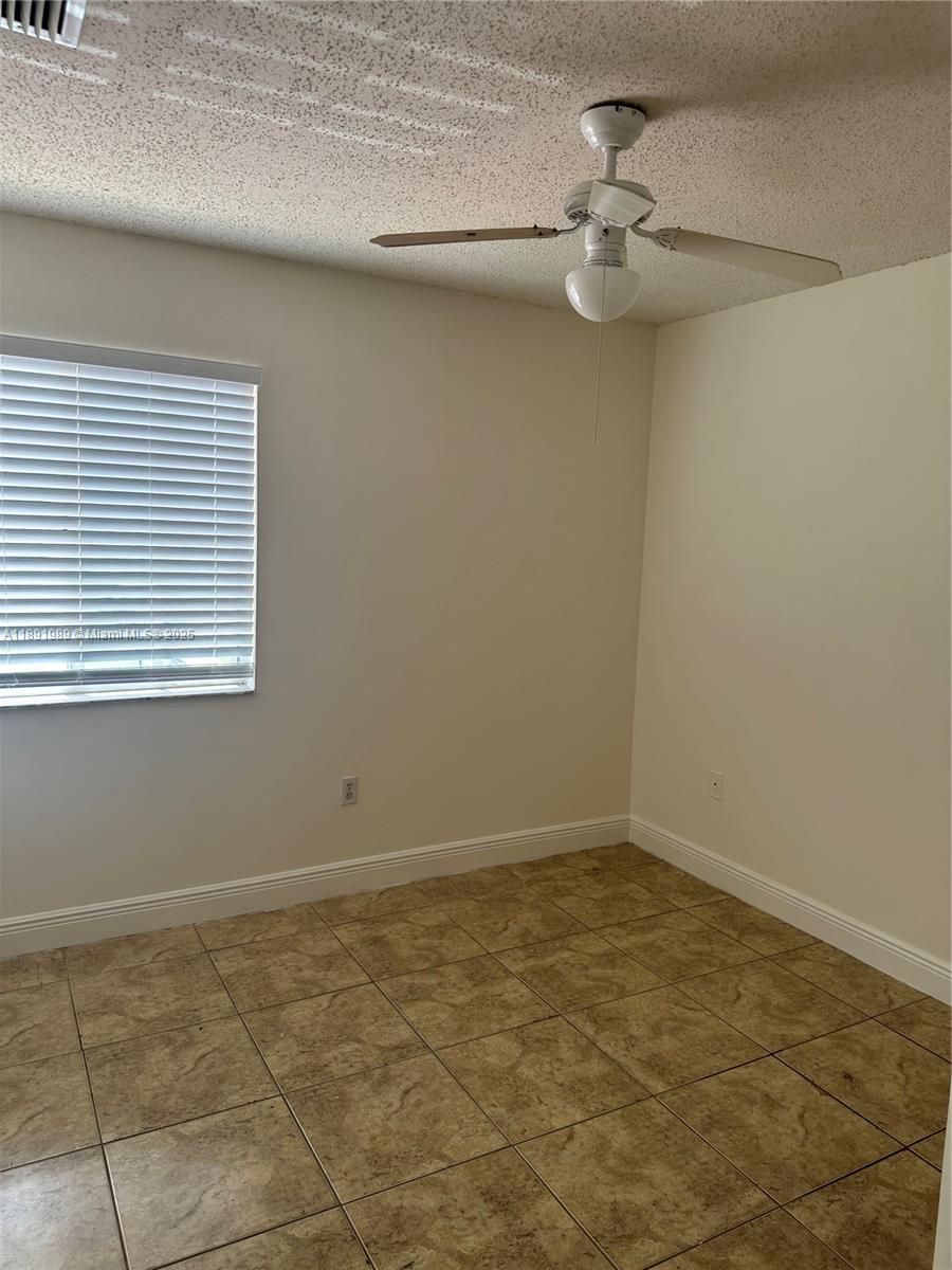 TURTLE RUN AT LAKES OF PA - Residential Lease