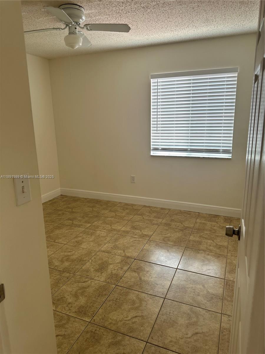 TURTLE RUN AT LAKES OF PA - Residential Lease