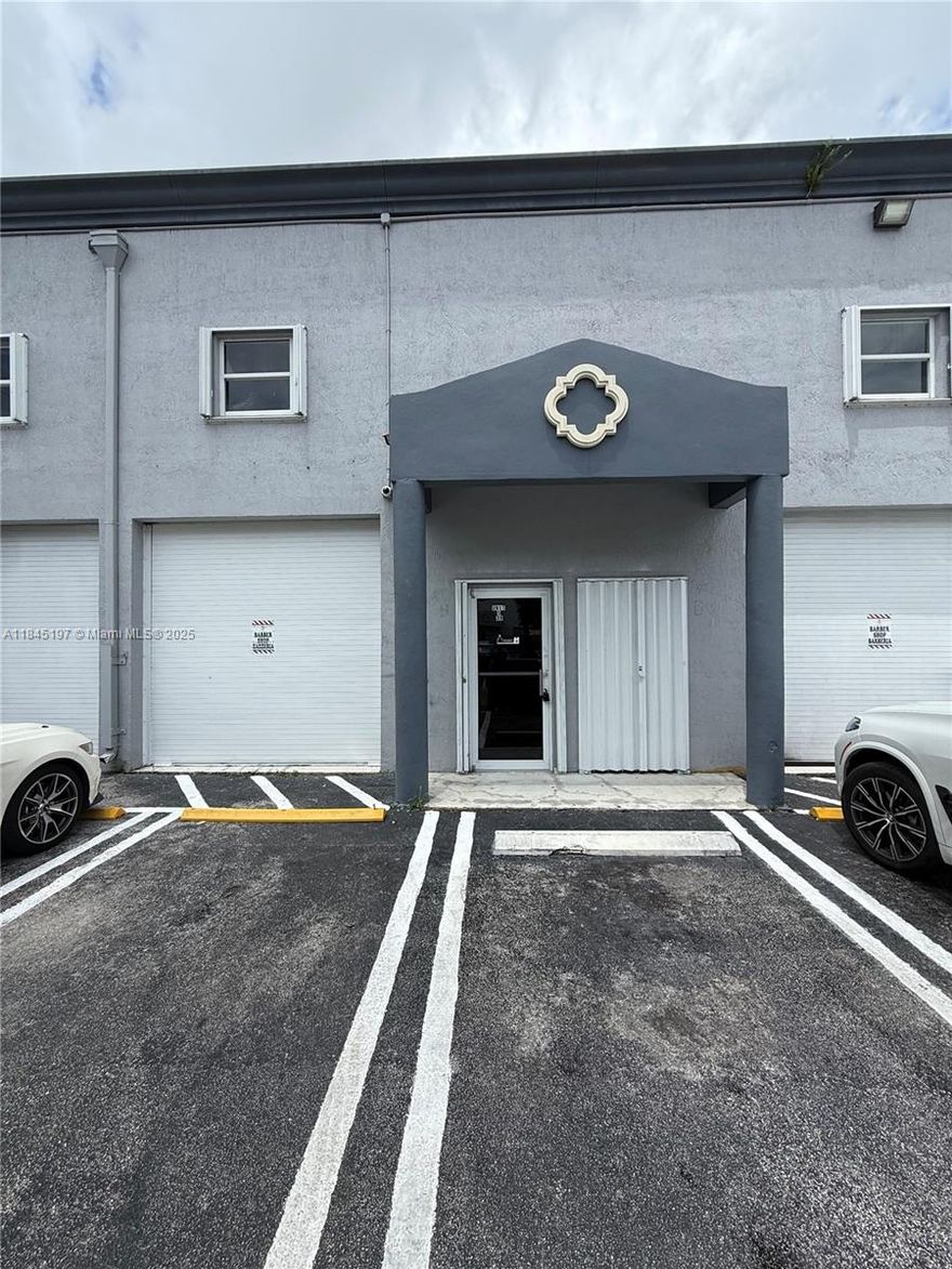 Located in the heart of Doral within the prestigious Doral North Business Center, this versatile flex space offers excellent visibility and a prime location ideal for a wide range of professional or showroom-style uses. With immediate access to NW 58th Street and proximity to major thoroughfares, the unit is perfectly positioned for businesses seeking a central, high-traffic location. The layout supports office, warehouse, and retail functions, making it a standout option in one of Miami's most dynamic commercial districts.