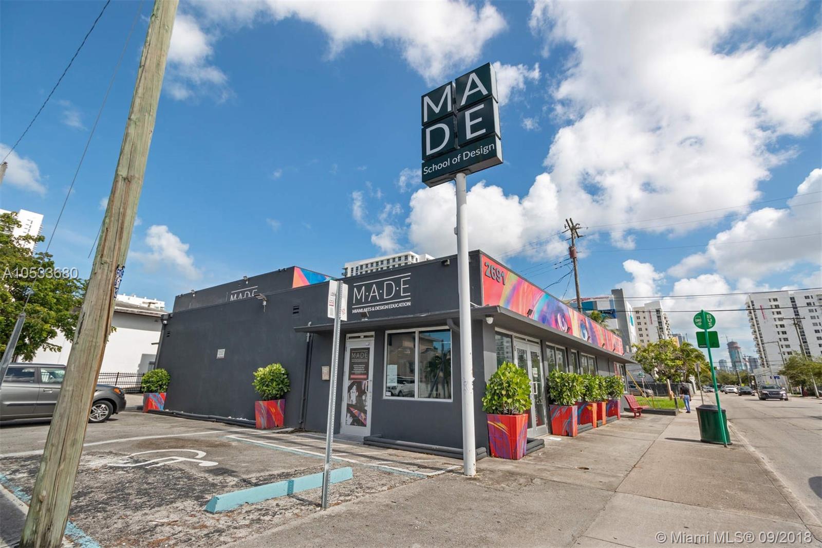 GOLDCOURT - Commercial Sale