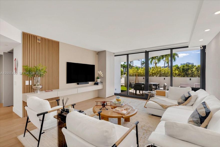 Live with all the amenities of a high class building with the felling of a Single-family Home. Converted into 3 bedrooms 2.5 baths , this spectacular Lanai unit with a private terrace of approx. 130 sqft with direct access to the pool and tennis court. with 2 assigned parking spaces and storage you can’t missed the opportunity to own this Spectacular and unique unit. Located in he Heard of Aventura , walking distance to waterway parks , and access to the water ways Marina. A+ Schools Aventura City of Excellence School Don Soffer Aventura High School