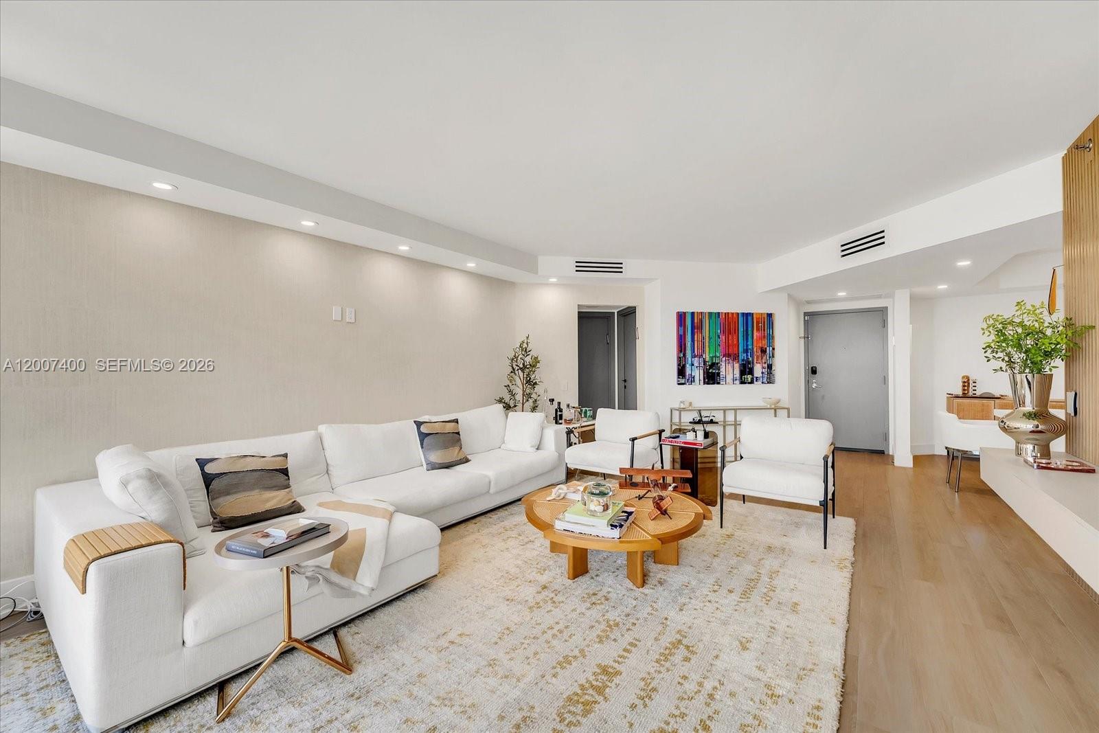 3640 Yacht Club Dr 310