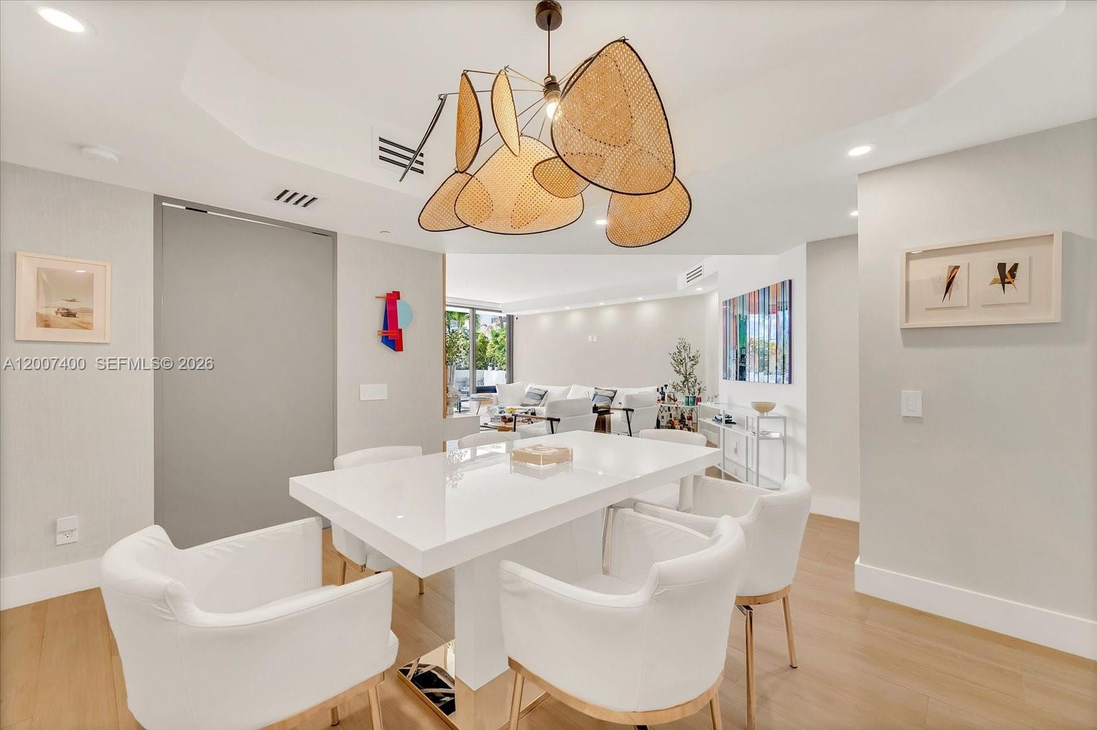 HARBORSIDE AT THE WATERWA - Residential