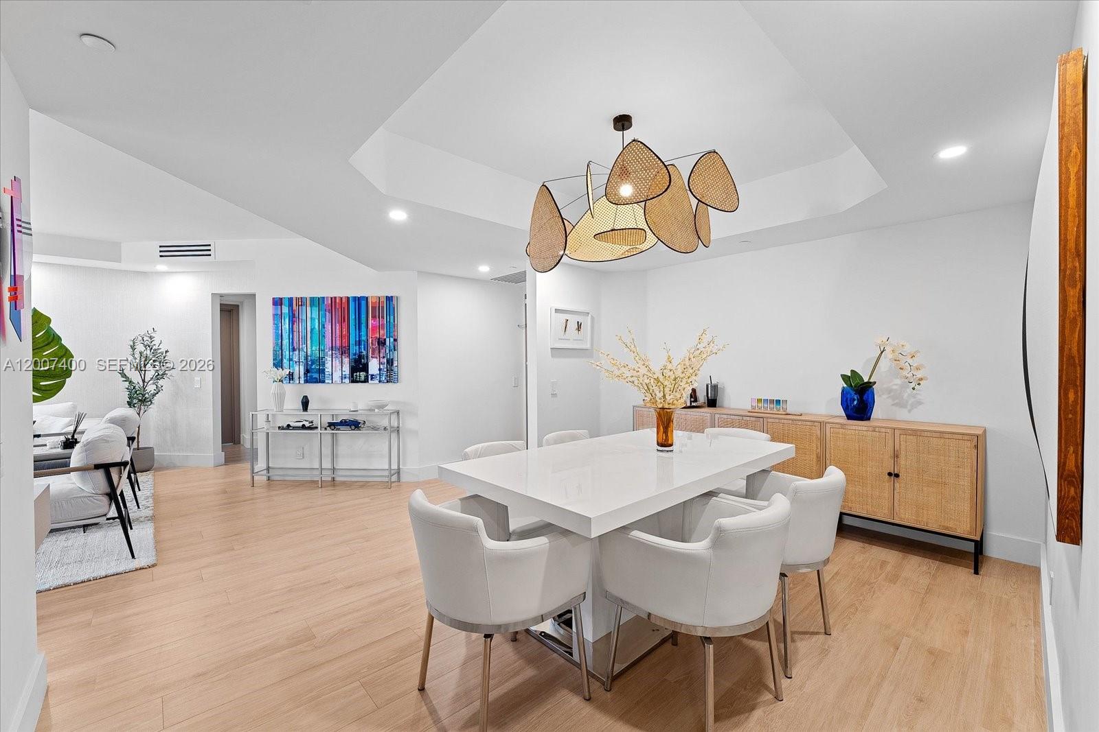 HARBORSIDE AT THE WATERWA - Residential