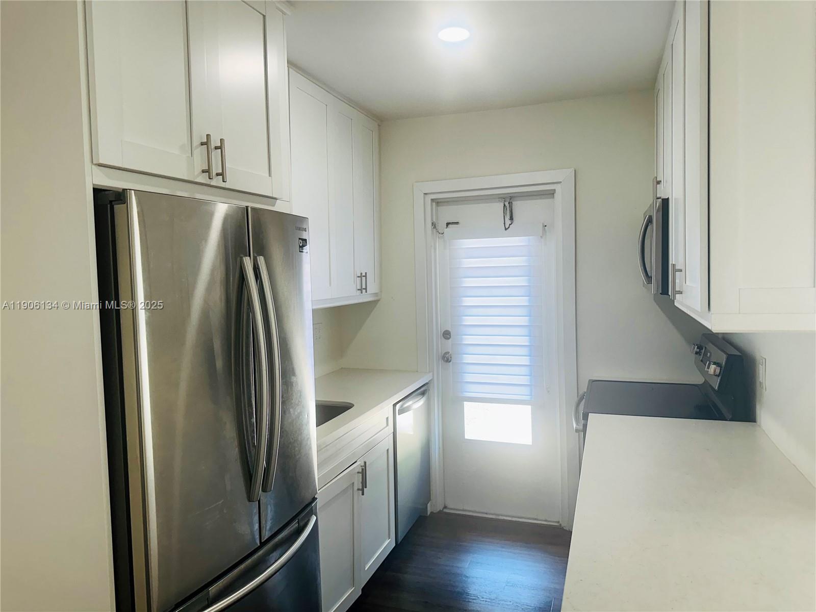 EDGEWATER OF CORAL GABLES - Residential Lease