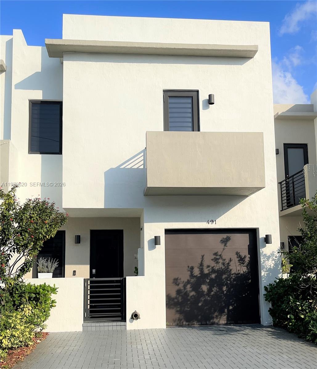 CENTURY PARK PLACE - Residential