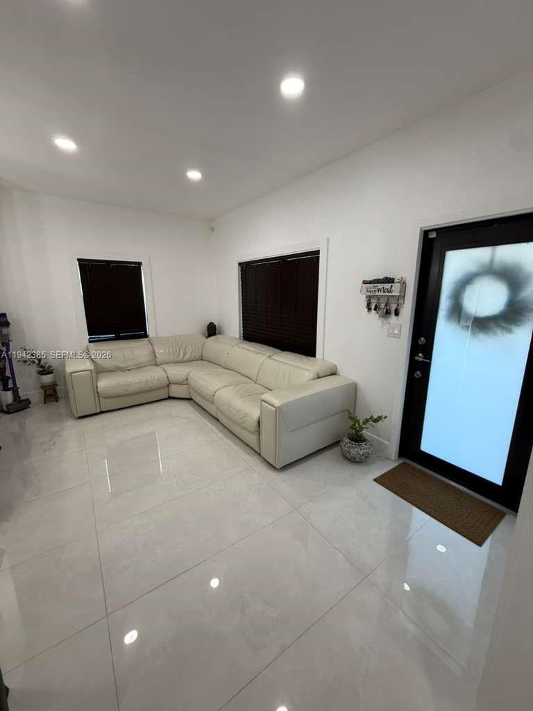 SUNKIST GROVE - Residential