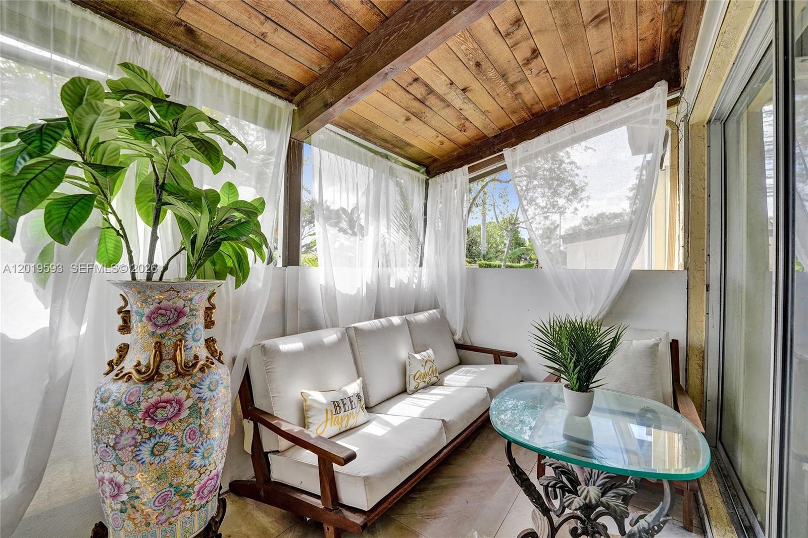 VILLAS AT CARRIAGE HILLS - Residential