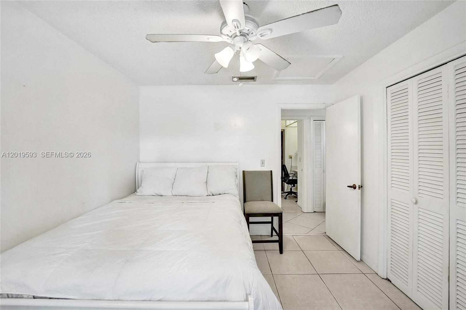 VILLAS AT CARRIAGE HILLS - Residential