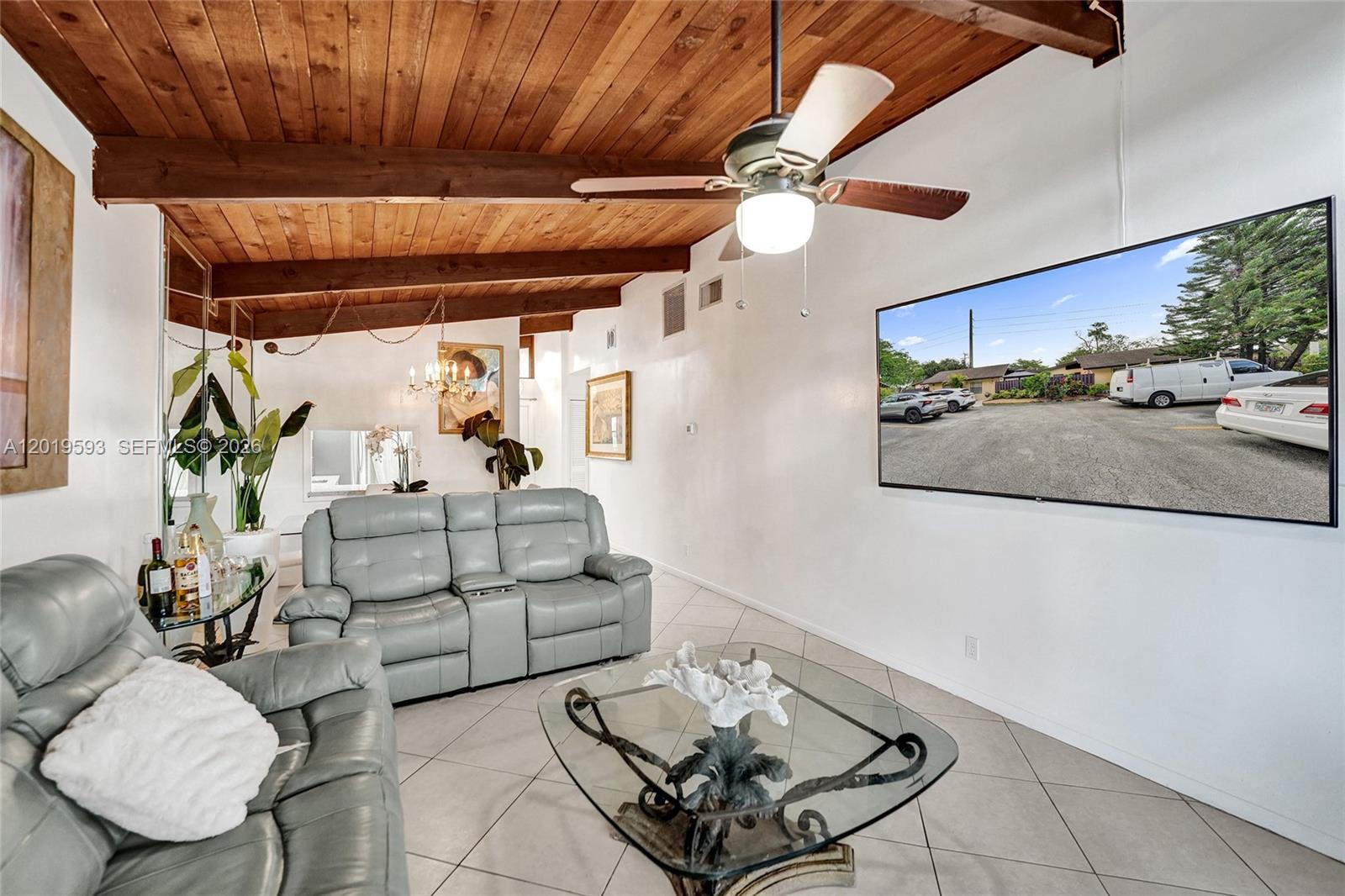 VILLAS AT CARRIAGE HILLS - Residential