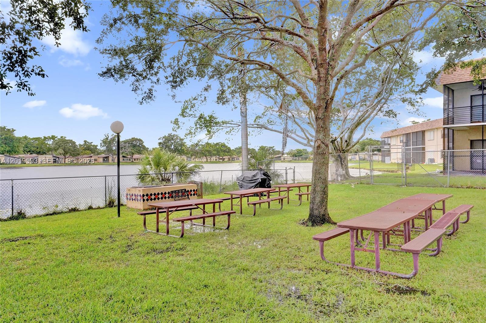 VILLAS AT CARRIAGE HILLS - Residential