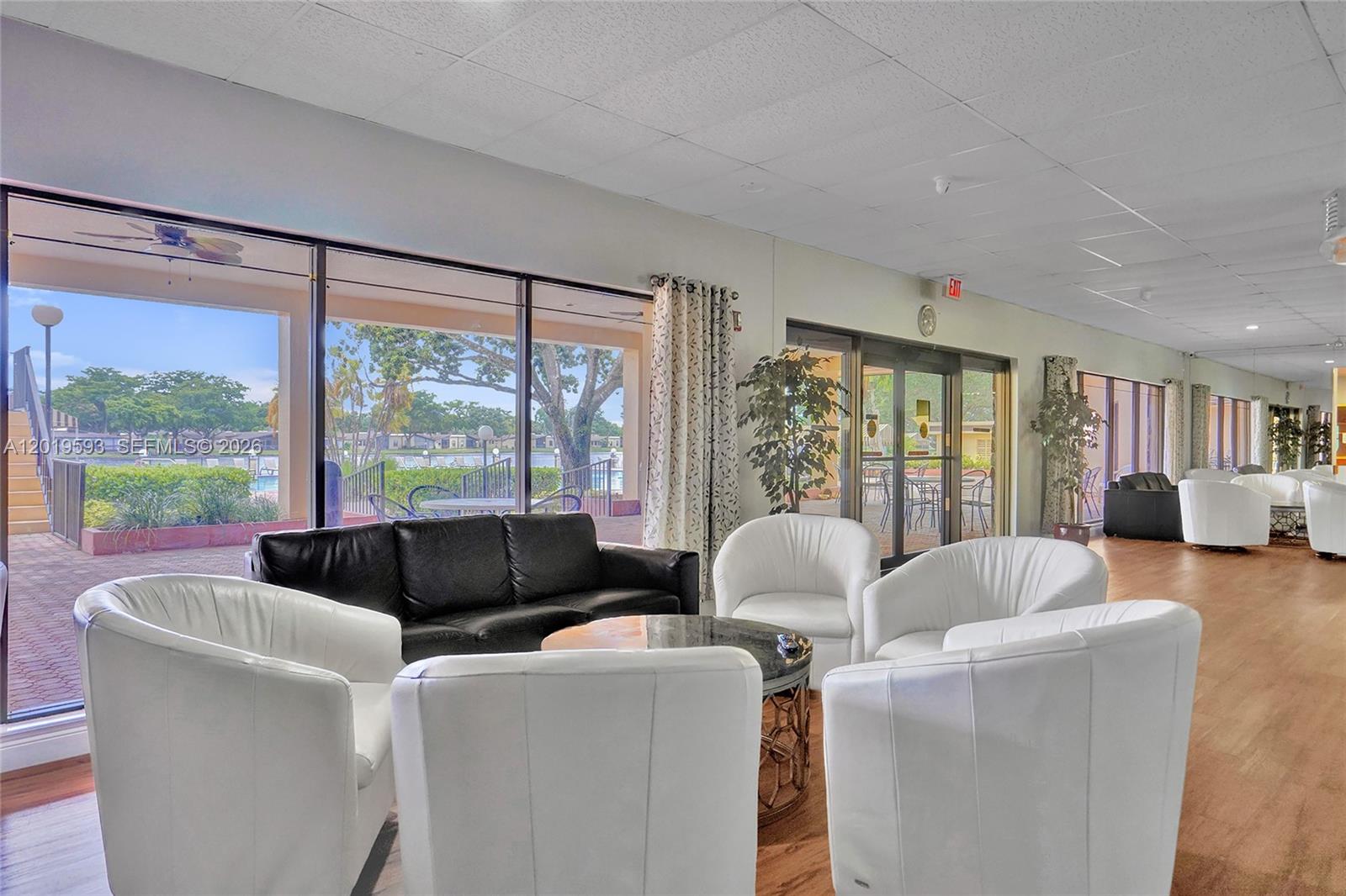 VILLAS AT CARRIAGE HILLS - Residential