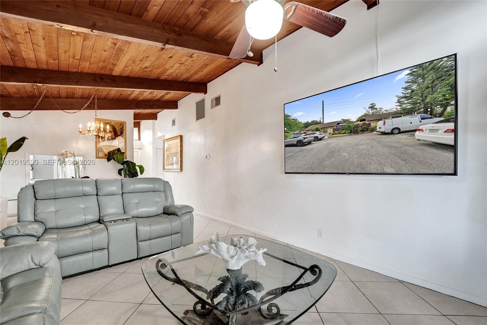 VILLAS AT CARRIAGE HILLS - Residential