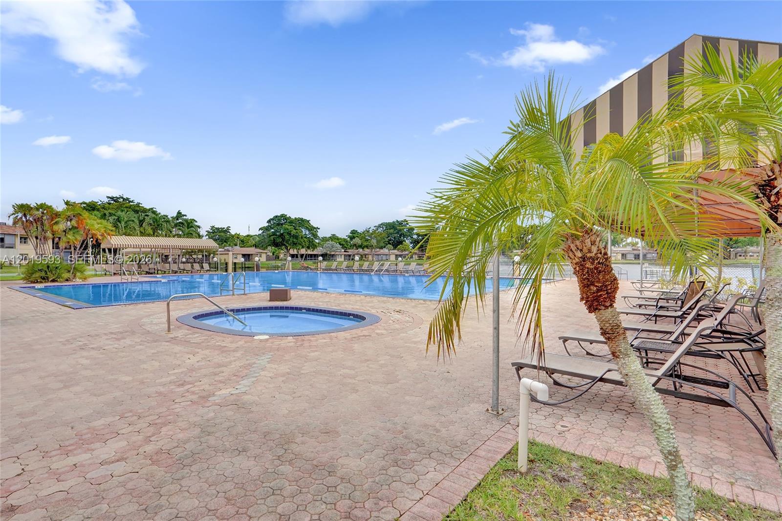 VILLAS AT CARRIAGE HILLS - Residential