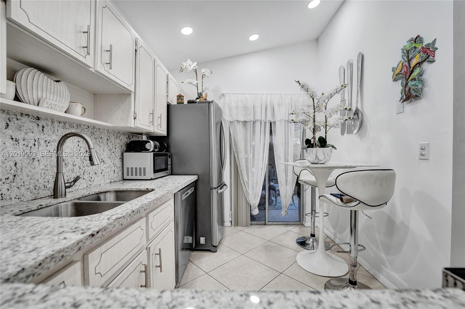 VILLAS AT CARRIAGE HILLS - Residential