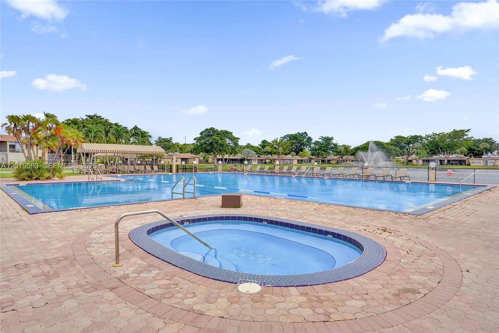 VILLAS AT CARRIAGE HILLS - Residential
