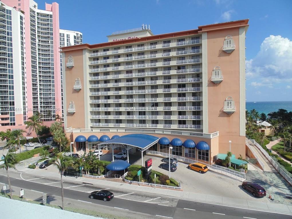 Rental Property at 19201 Collins Ave 628, Sunny Isles Beach, Miami-Dade County, Florida - Bathrooms: 1  - $1,700 MO.