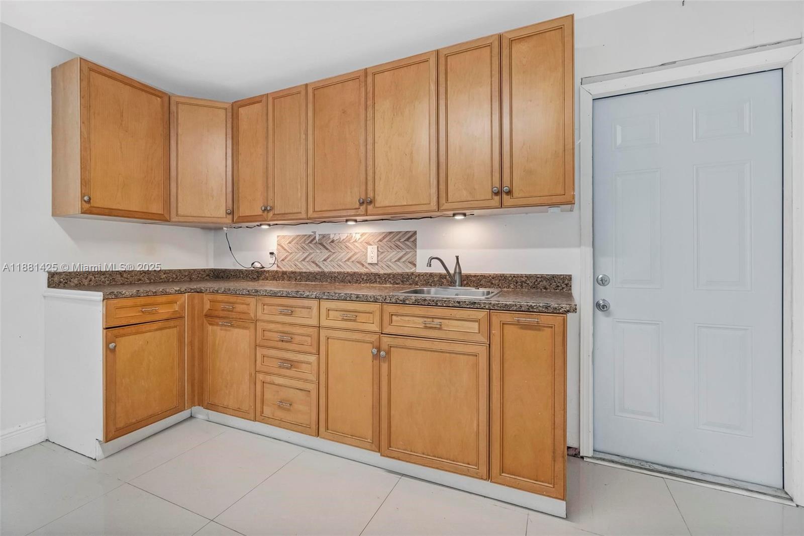 DELRAY GARDEN ESTATES 2 - Residential