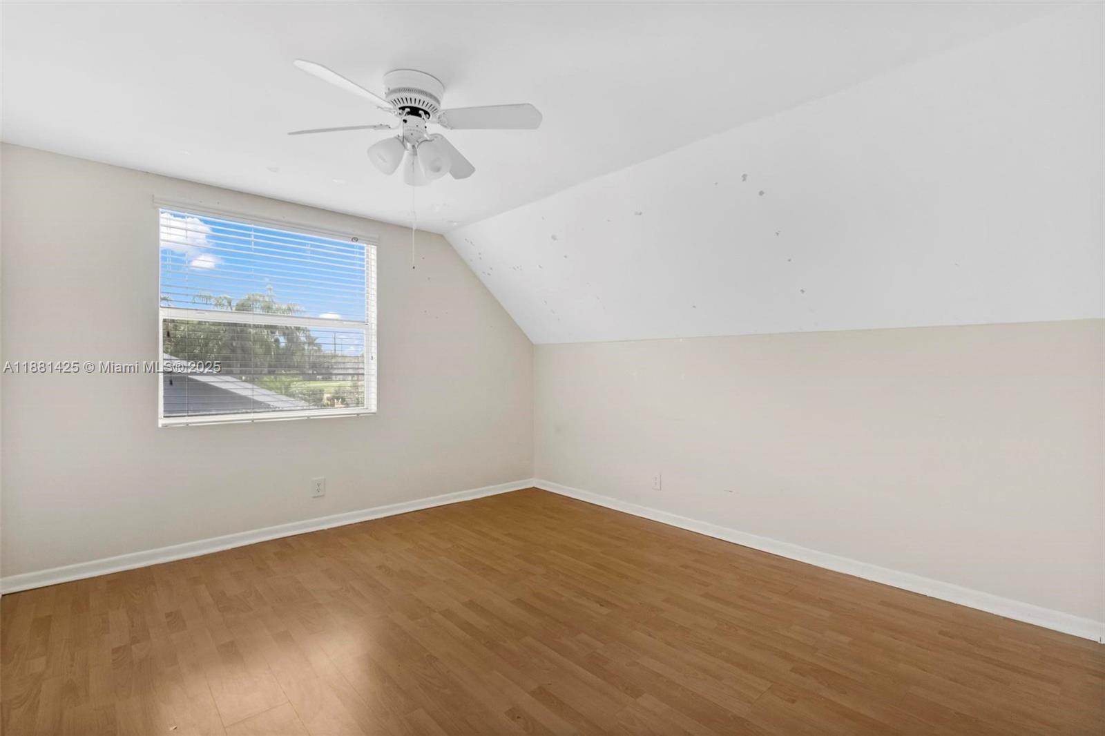 DELRAY GARDEN ESTATES 2 - Residential