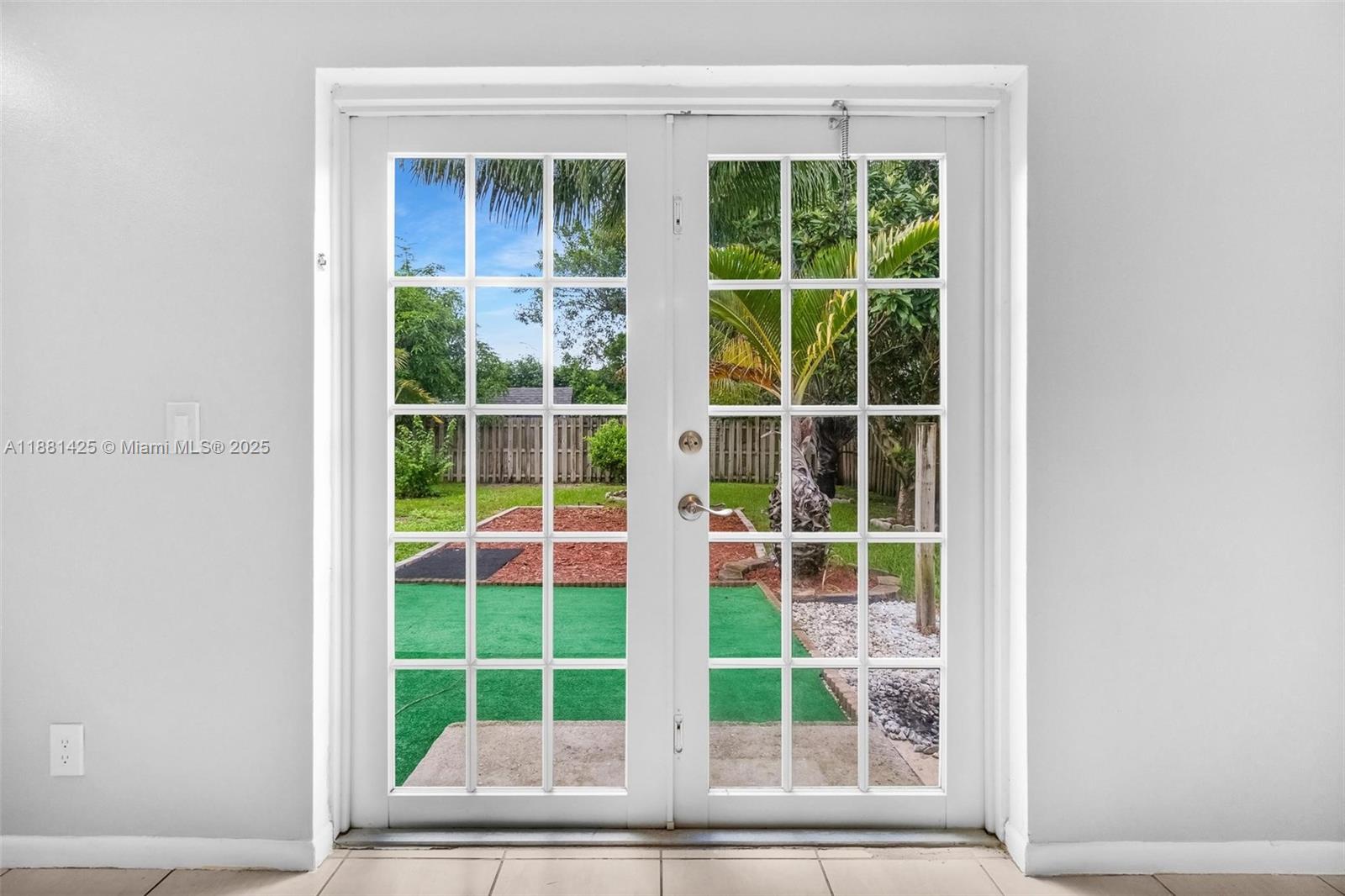 DELRAY GARDEN ESTATES 2 - Residential