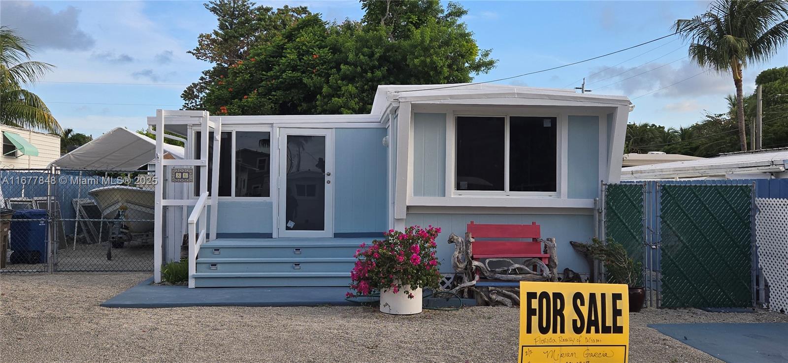 KEY LARGO TRAILER VILLAGE - Residential