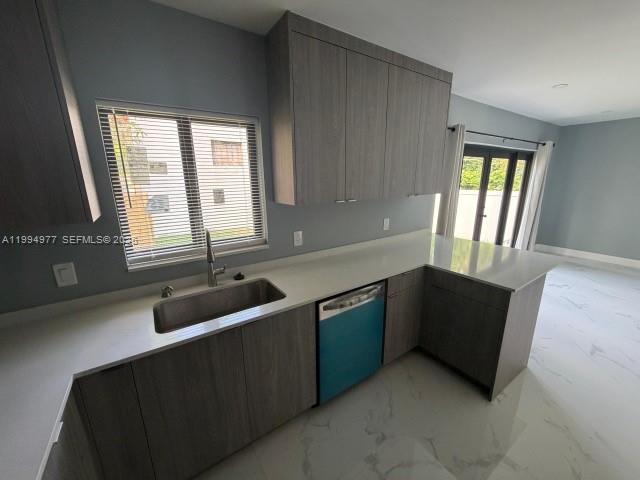 FOSTER PARK - Residential