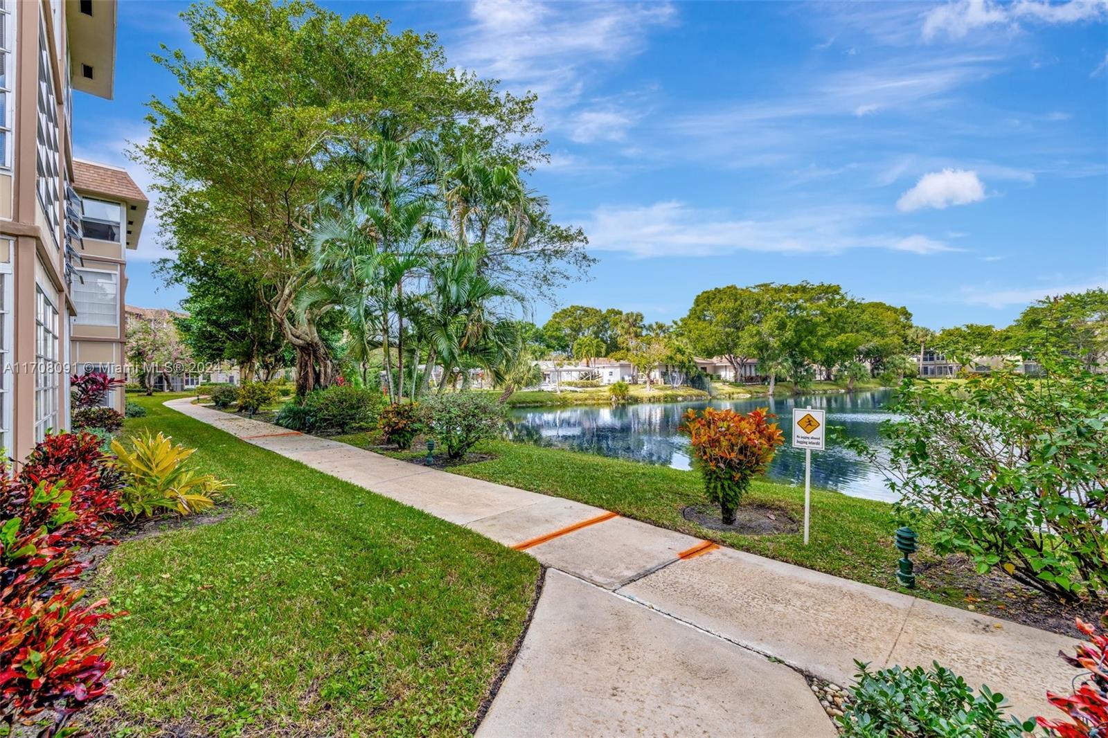 ALOHA GARDENS CONDO - Residential