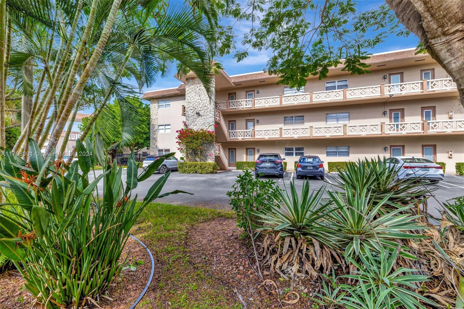 ALOHA GARDENS CONDO - Residential