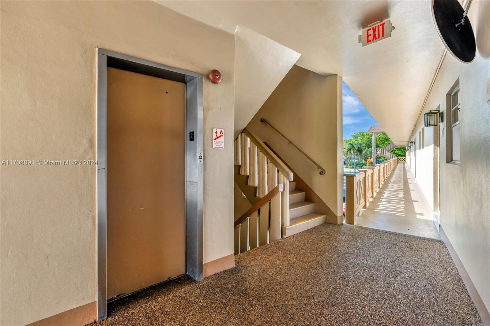 ALOHA GARDENS CONDO - Residential