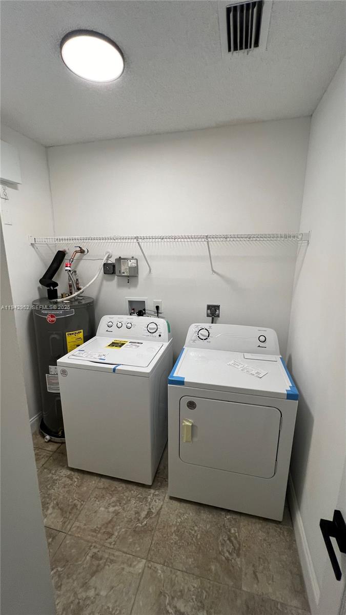 QUAIL RUN VILLAS - Residential