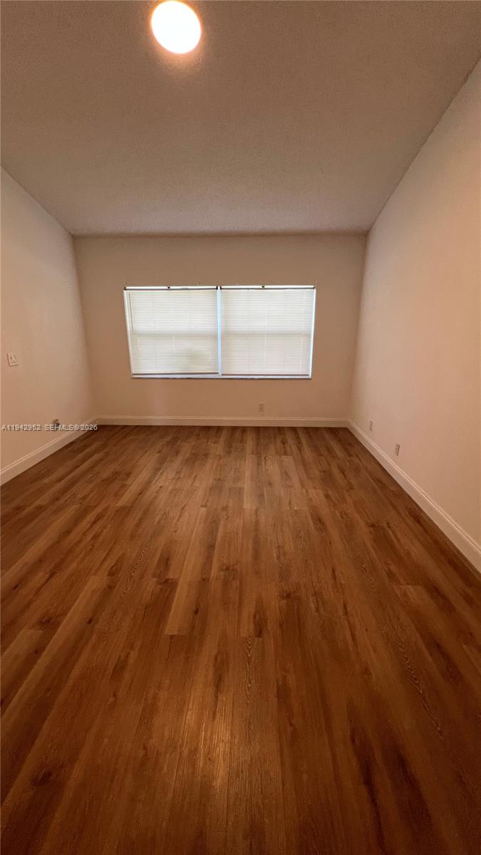 QUAIL RUN VILLAS - Residential