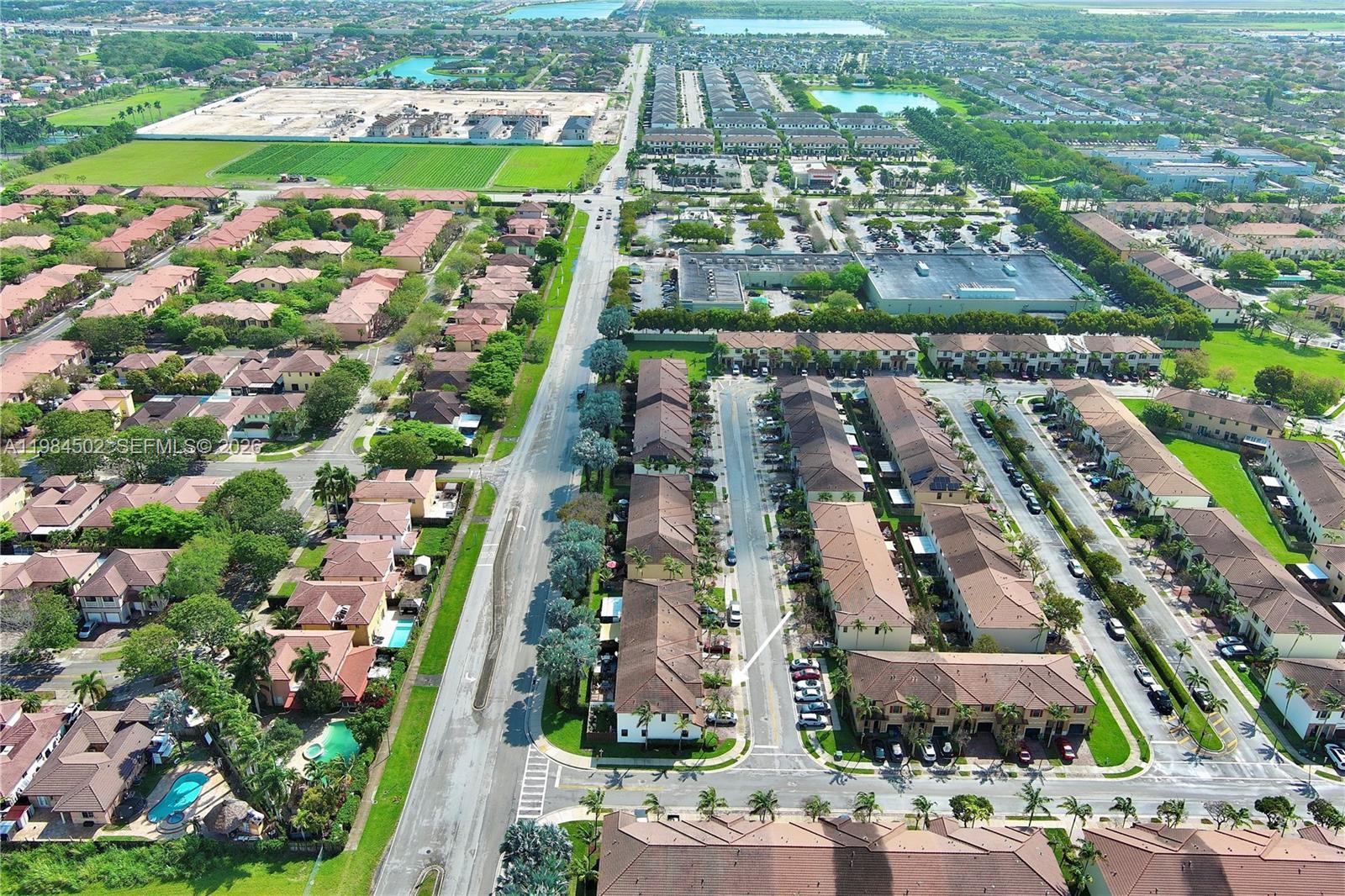 SILVER PALM EAST SEC THRE - Residential