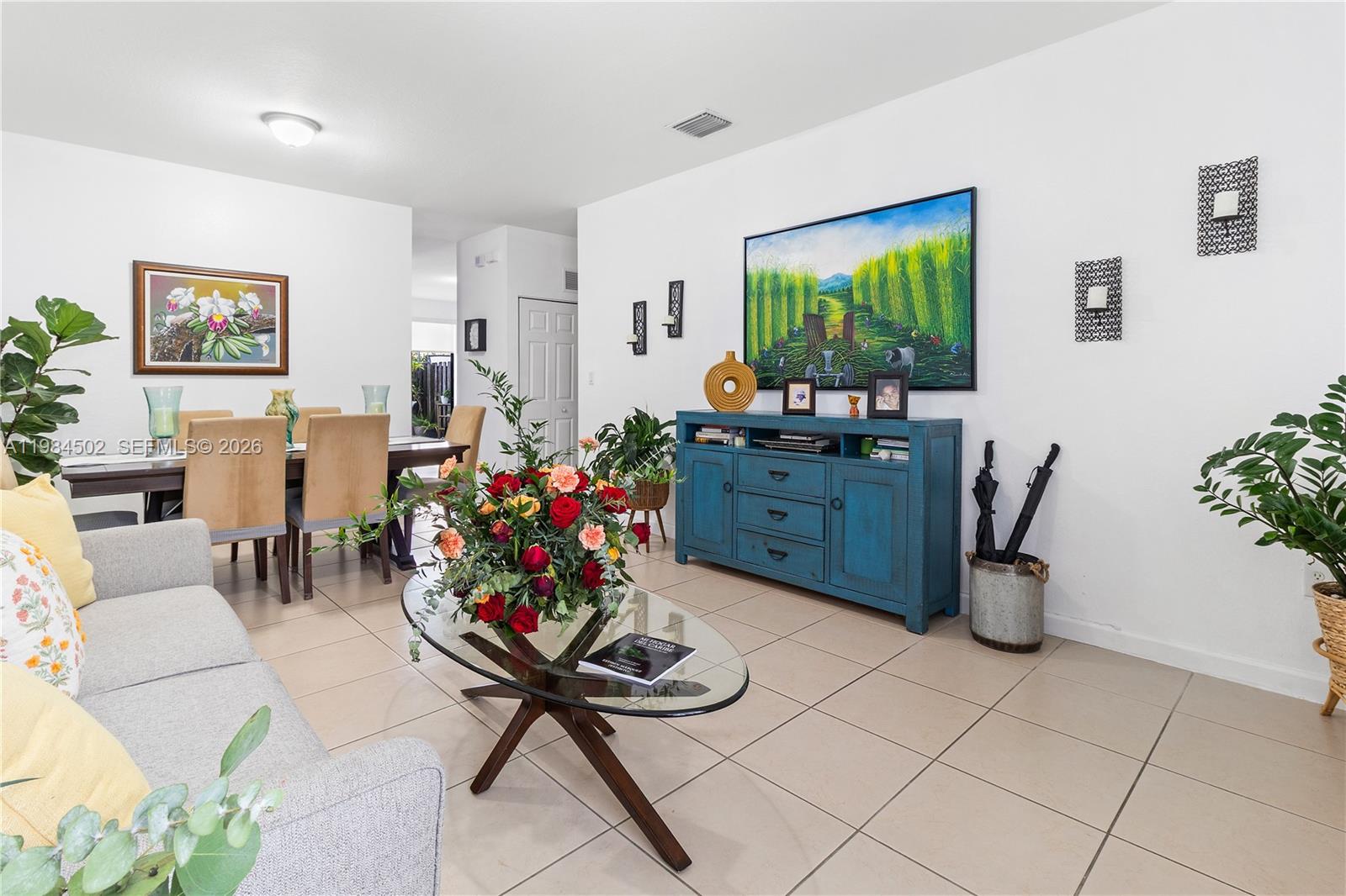 SILVER PALM EAST SEC THRE - Residential