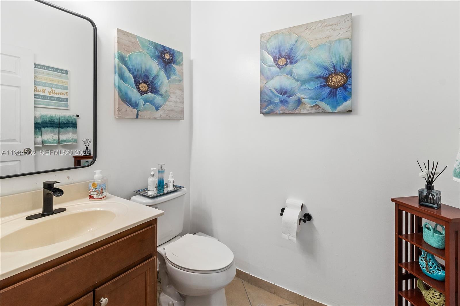 SILVER PALM EAST SEC THRE - Residential